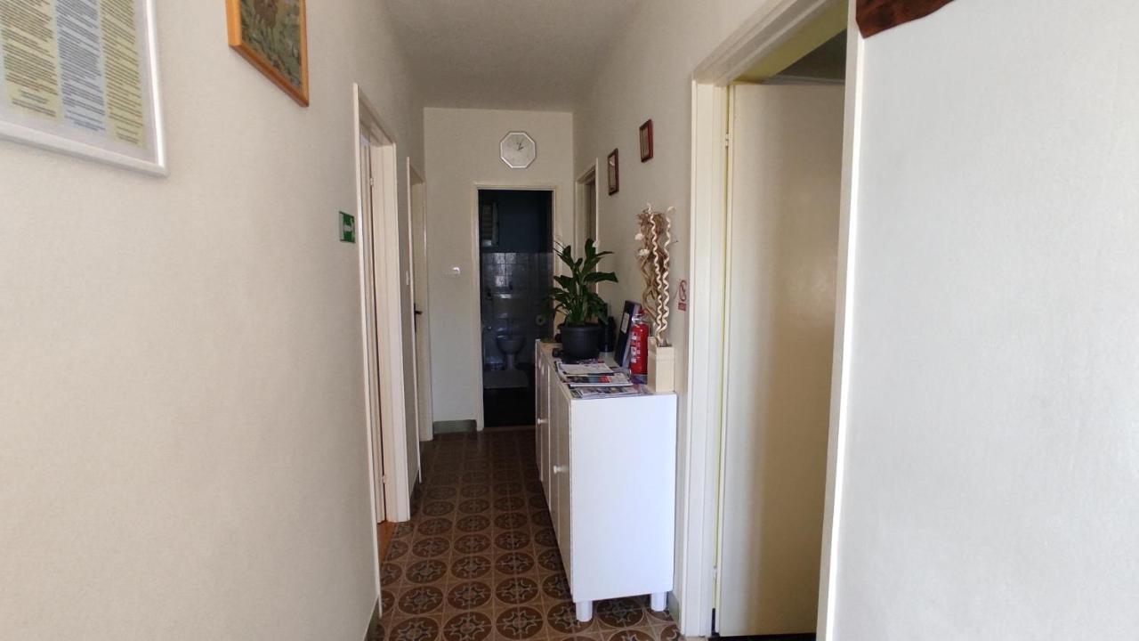 Apartman Iva Apartment Kastela Exterior photo